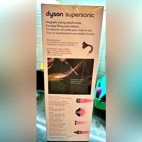 Dyson supersonic hairdryer - Picture 2 of 4